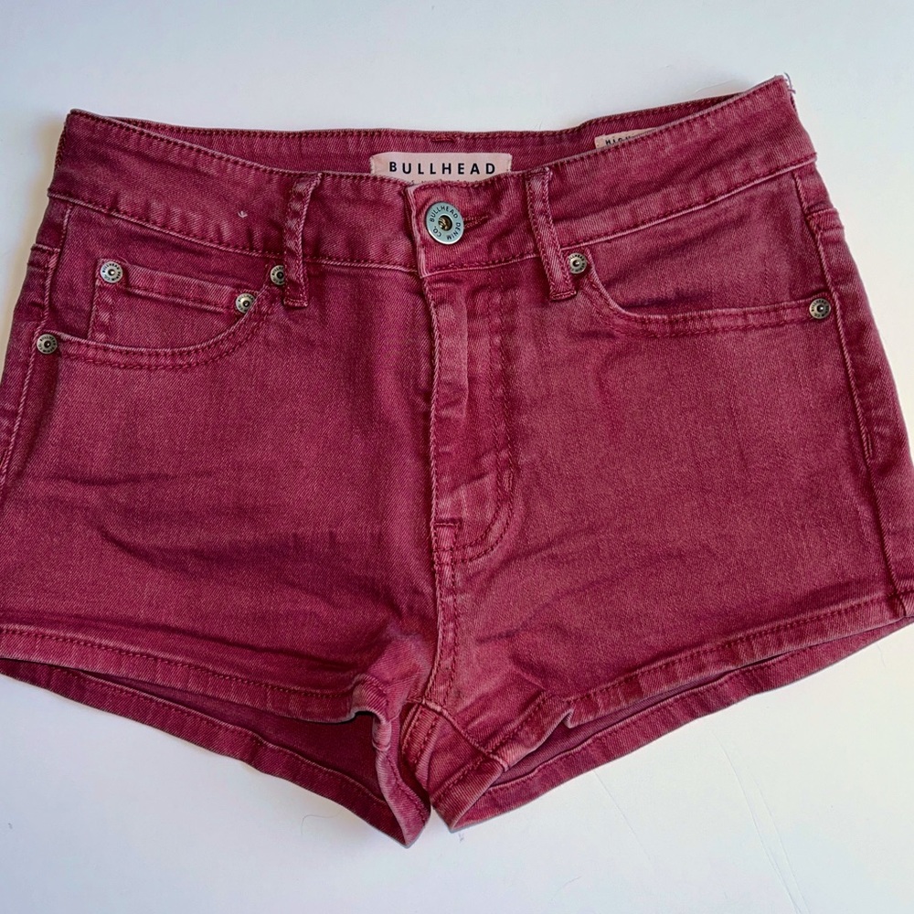 Bullhead Denim Co. High Rise, brick red denim shorts- sz 3
